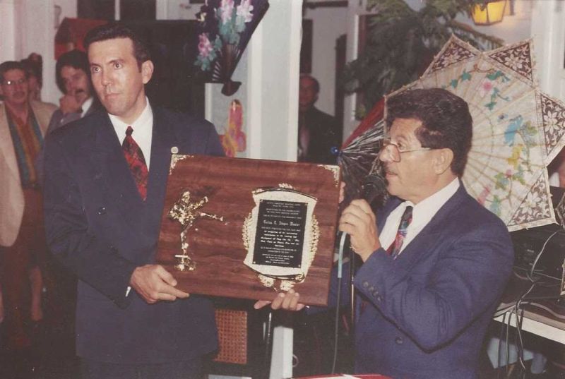 File:Master-carlos-alayon-inducted-in-to-the-latinamerican-martial-arts-hall-of-fame-as-the-korean-martial-arts-instructor-of-the-year-in-san-juan-puerto-rico-1994.jpg